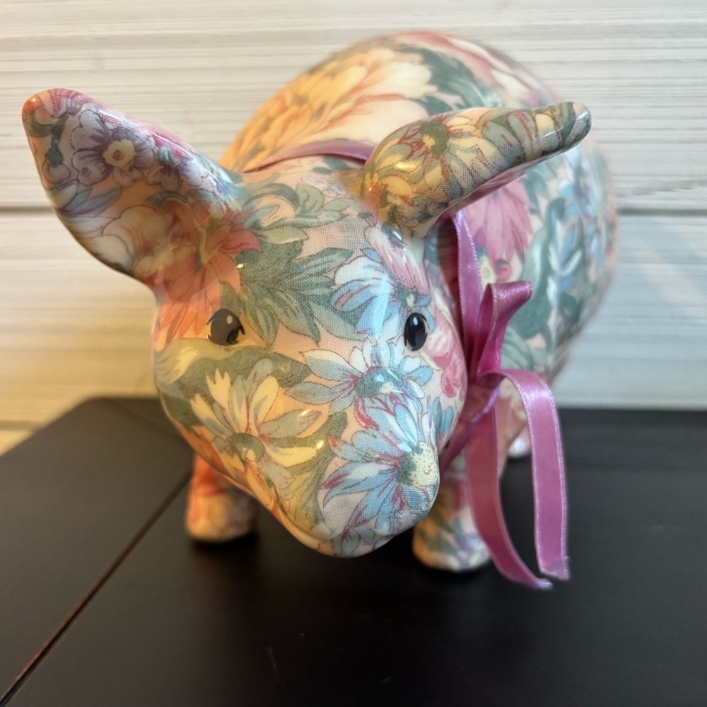 Floral Pig Decoupage Style Spring Colors Gloss Finish - Picture 3 of 8
